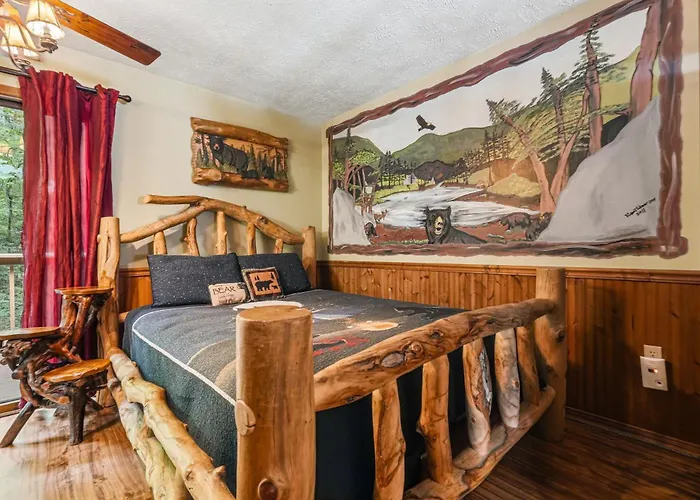Bear Mountain Hollow-Free Dollywood Ticket- Cozy Cabin With A Hot Tub, Arcade & Deck Close To Town Pigeon Forge